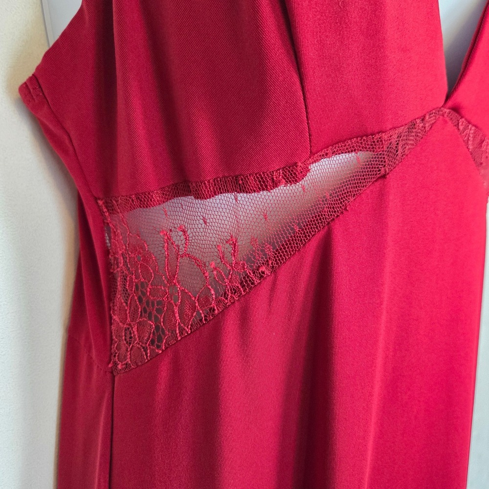 NWOT Cider Wine Red Lace Cut Out Maxi Slip Dress V-Neck Adjustable Straps - Picture 4 of 12
